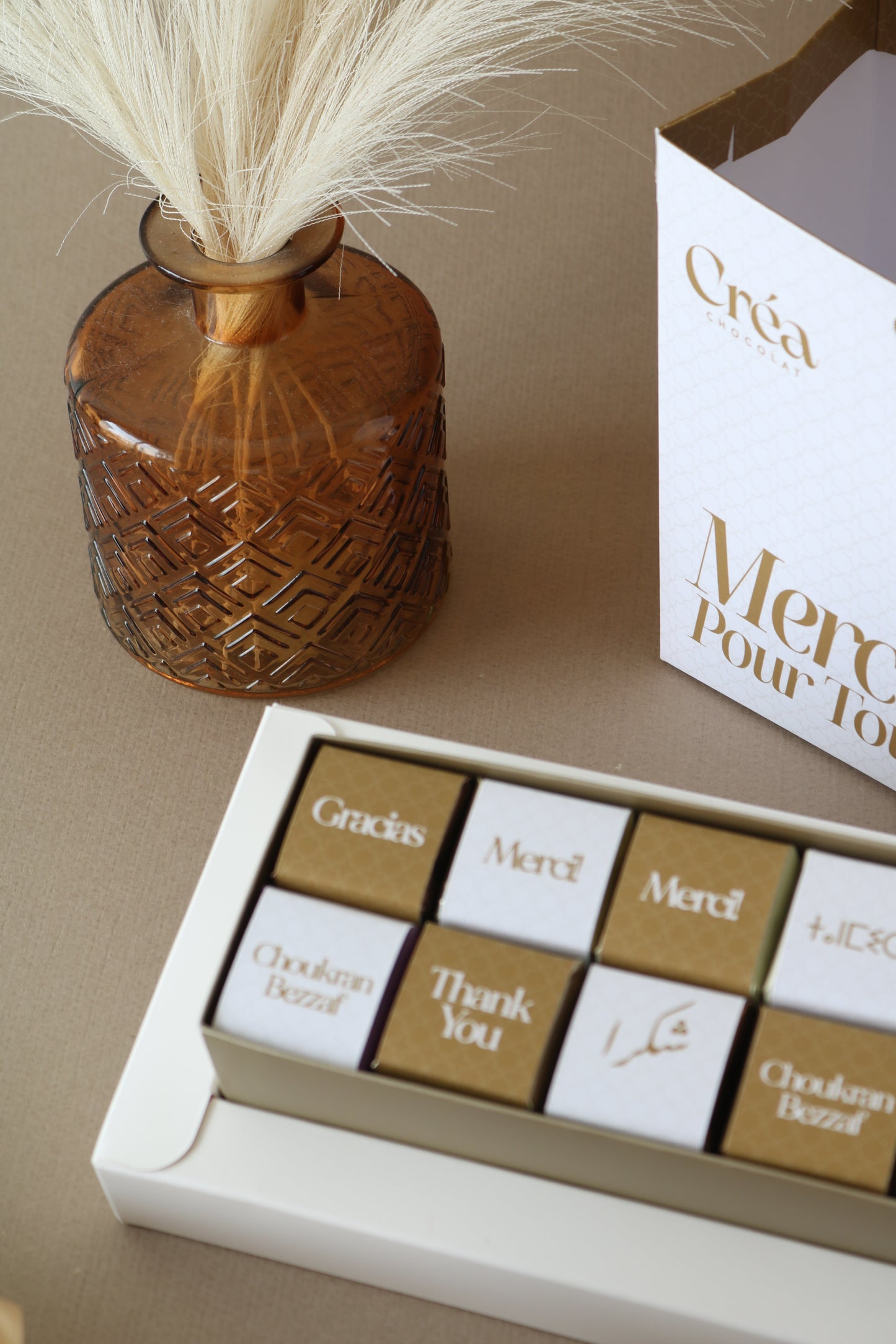 MERCI -  Boite de chocolat PRESTIGE - ÉDITION LIMITÉE
