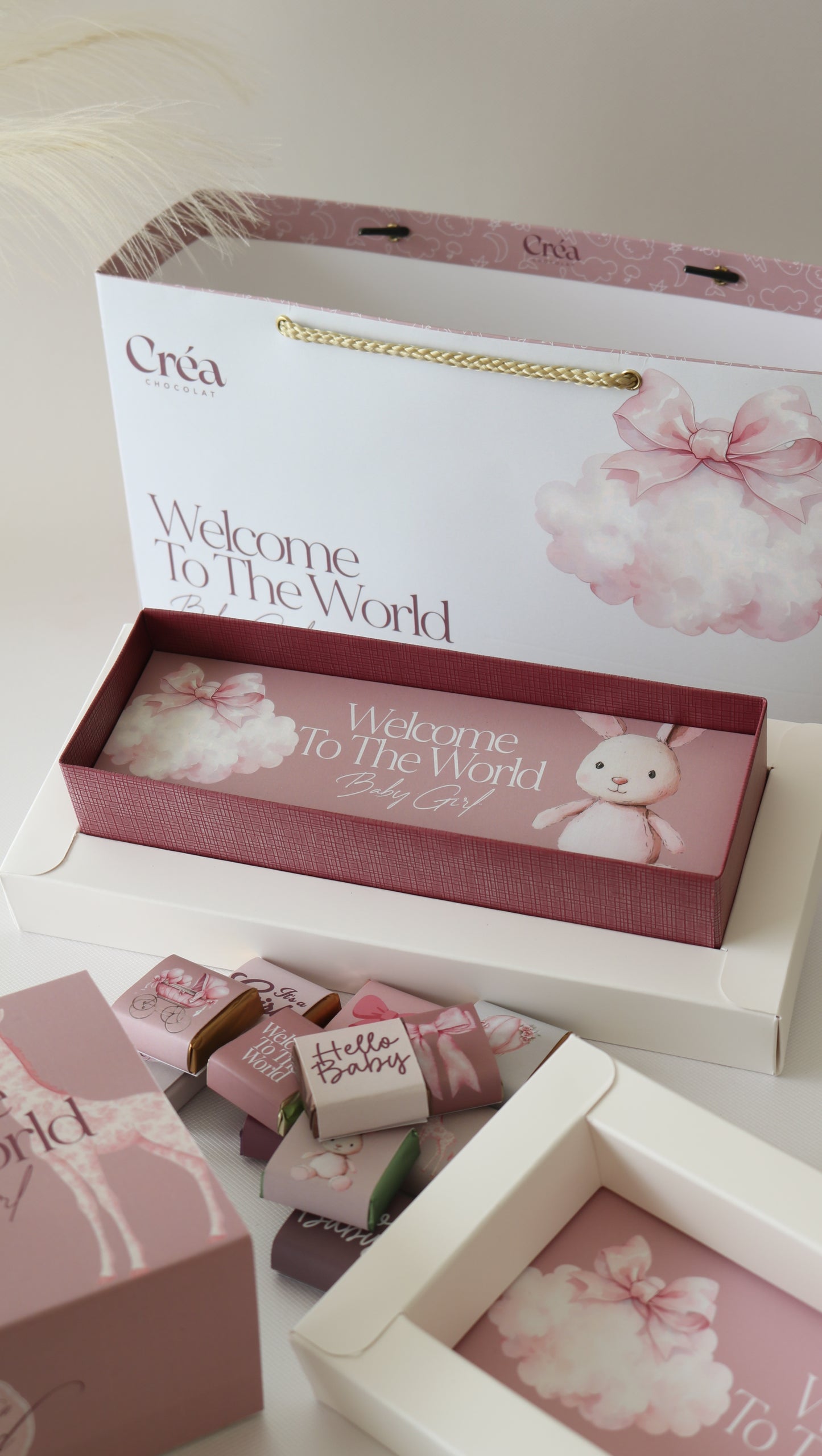 BABY GIRL- Boite de chocolat PRESTIGE - ÉDITION LIMITÉE